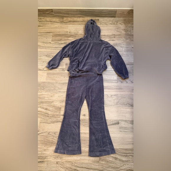 aerie Pants - Aerie Women’s Tracksuit in Charcoal Size Medium